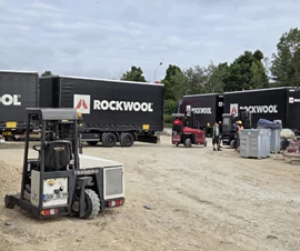 Zomerse leveringen: Terberg Kinglifter in beweging door Europa